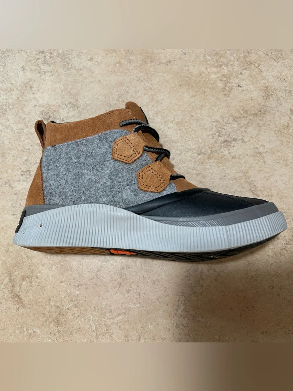 Sorel •brand new